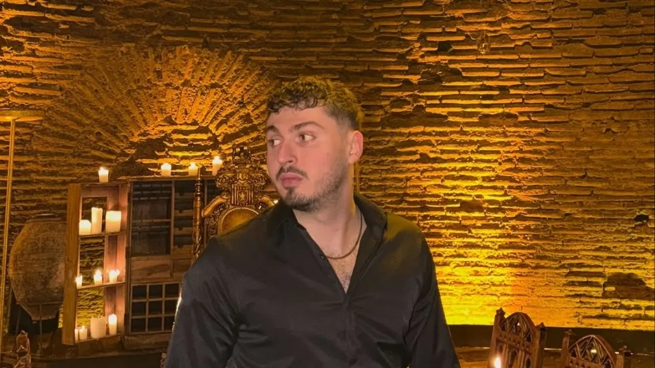 Blok3 5 aylık tedavi sonrası ilk kez görüntülendi! Sanatçıdan sevenlerine şarkı müjdesi 