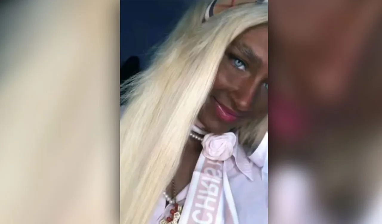 Bronzlaşma bağımlısı her gün solaryumda! Tehlikenin farkında ama vazgeçemiyor