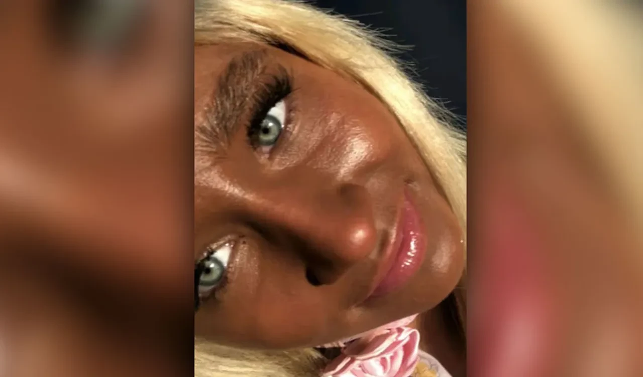 Bronzlaşma bağımlısı her gün solaryumda! Tehlikenin farkında ama vazgeçemiyor