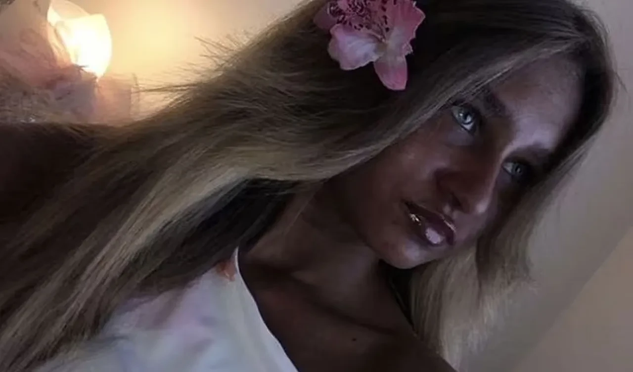 Bronzlaşma bağımlısı her gün solaryumda! Tehlikenin farkında ama vazgeçemiyor