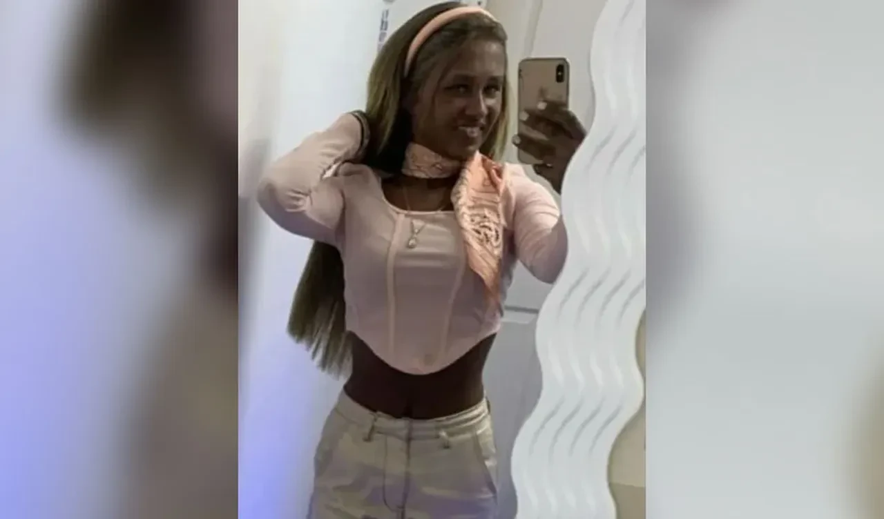 Bronzlaşma bağımlısı her gün solaryumda! Tehlikenin farkında ama vazgeçemiyor