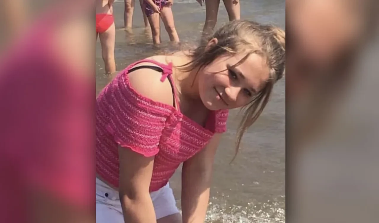 Bronzlaşma bağımlısı her gün solaryumda! Tehlikenin farkında ama vazgeçemiyor