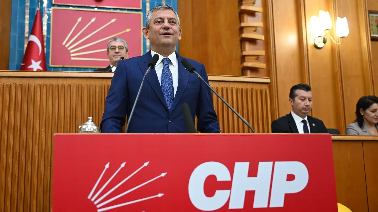 CHP'den kritik karar: İhraç edilenler partiye geri dönecek