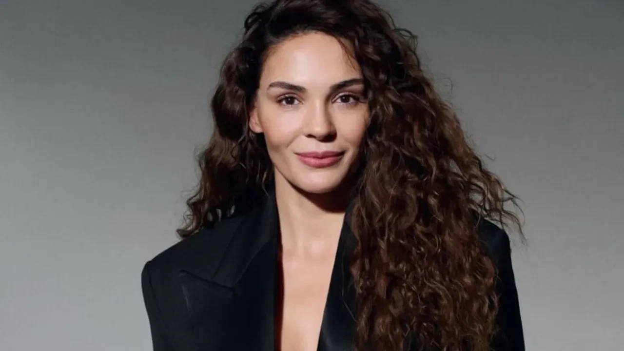 Ebru Şahin’den çocuk sorusuna dikkat çeken açıklama! Ünlü ismin cevabı gündem oldu