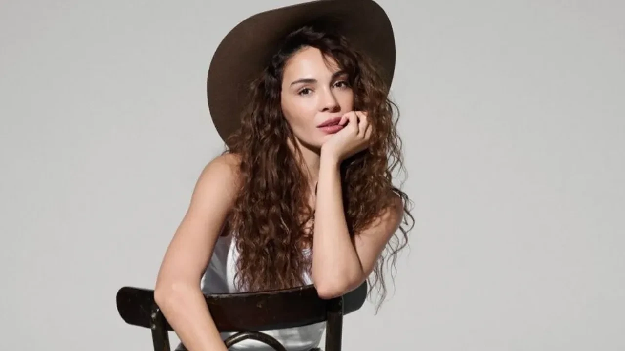 Ebru Şahin’den çocuk sorusuna dikkat çeken açıklama! Ünlü ismin cevabı gündem oldu 