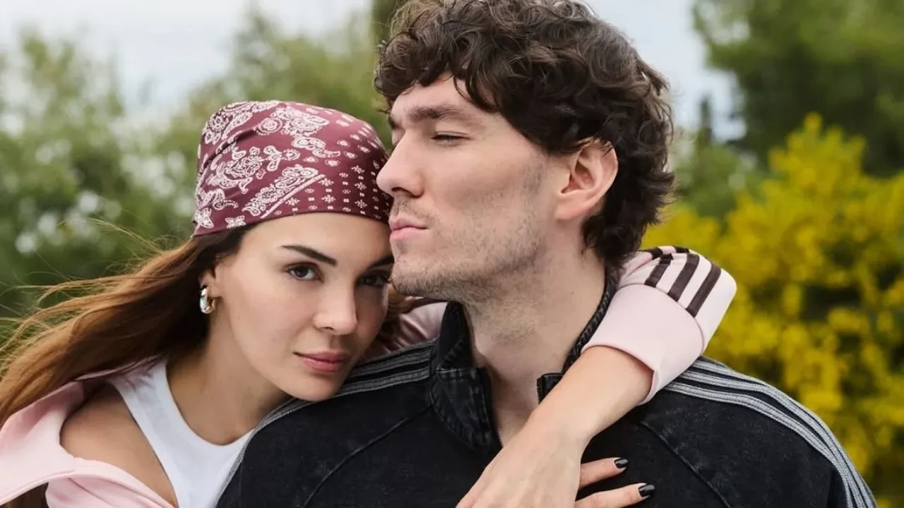 Ebru Şahin’den çocuk sorusuna dikkat çeken açıklama! Ünlü ismin cevabı gündem oldu 