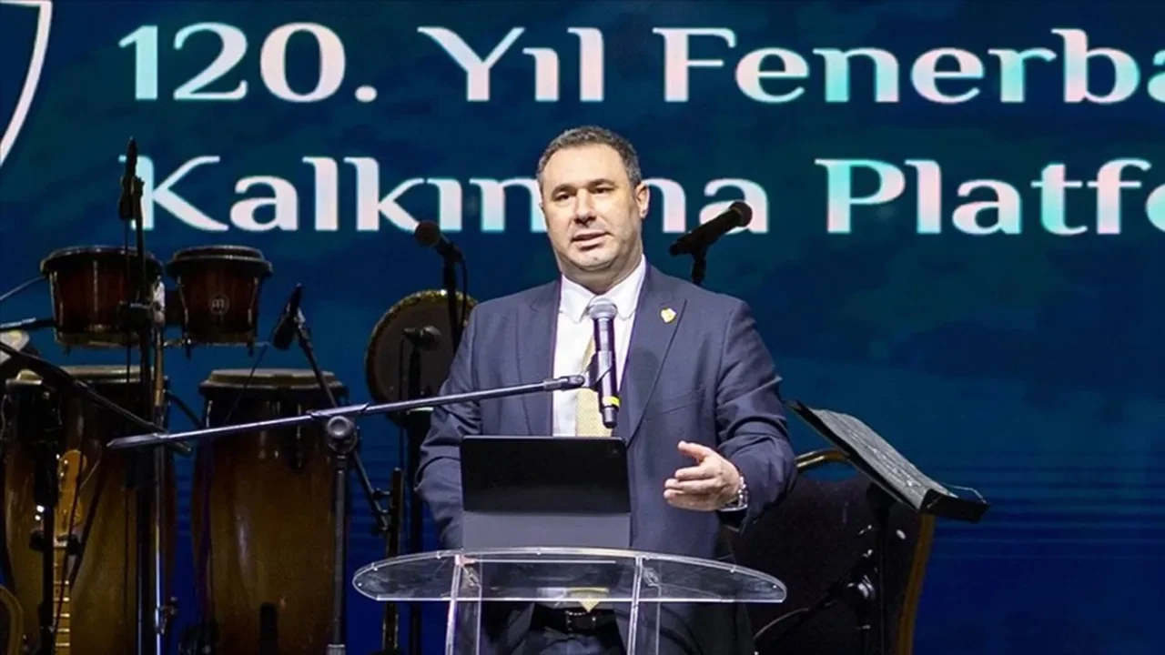 Fenerbahçe'de ilk başkan adayı belli oldu! Barış Göktürk'ten eski başkanlara olay gönderme