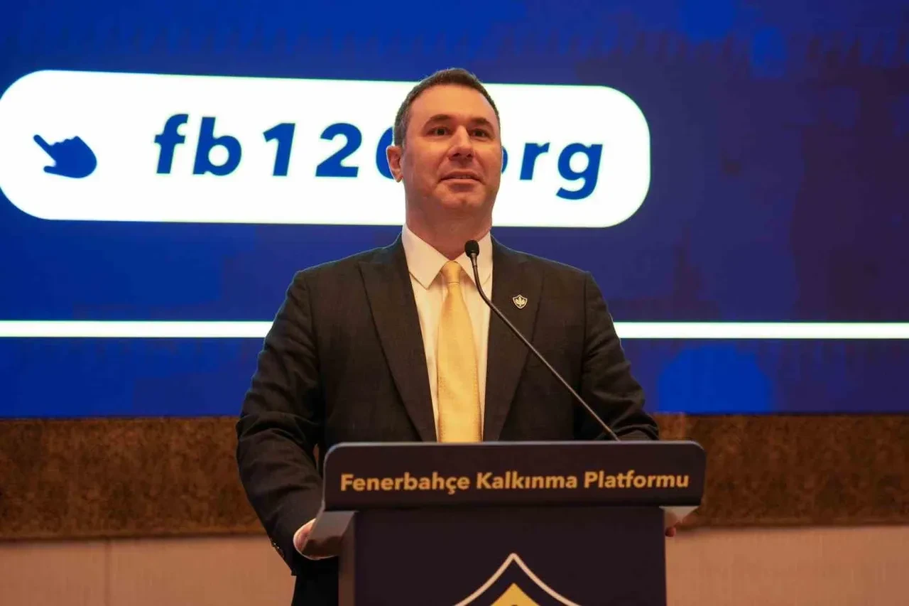 Fenerbahçe'de ilk başkan adayı belli oldu! Barış Göktürk'ten eski başkanlara olay gönderme