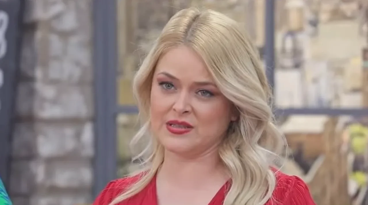 Gelinim Mutfakta Aysun tadım masasında kriz çıkardı! Benim için bu yarışma bitti dedi stüdyoyu terk etti