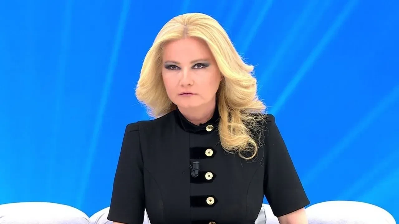 Müge Anlı’nın yalısına yük gemisi mi çarptı? İstanbul Boğazı’nda yürekleri ağza getiren kaza