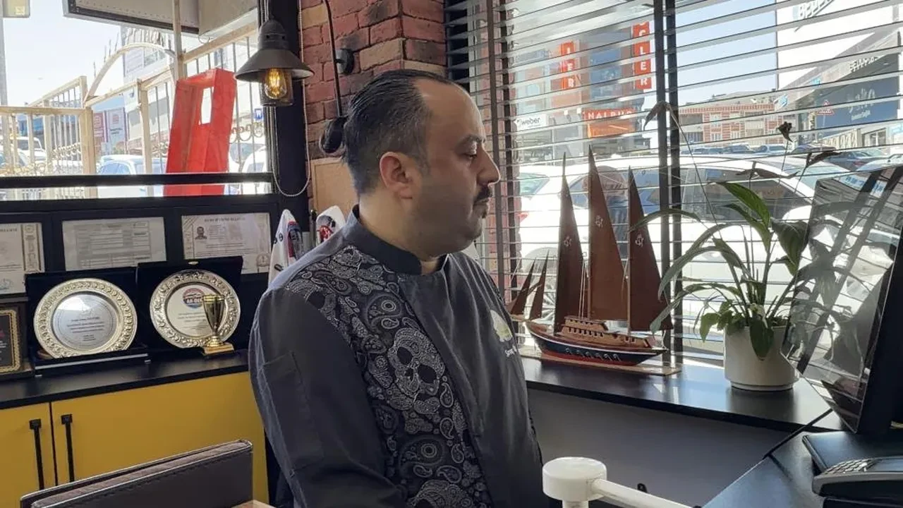 Otele 25 restorandan kurye yağdı, esnaf isyan etti: "Sinirden oturup pideleri yedim!"