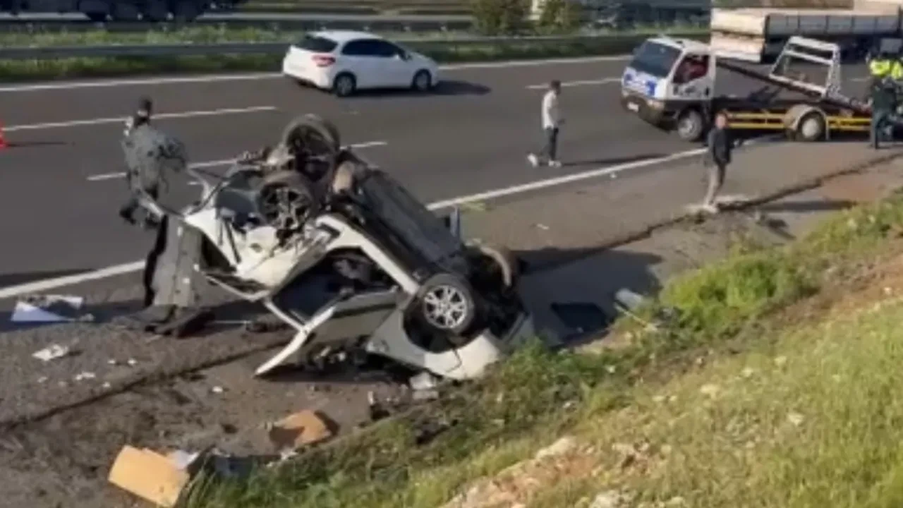 Şanlıurfa'da feci kaza! Araç paramparça oldu: Çok sayıda ölü ve yaralı var