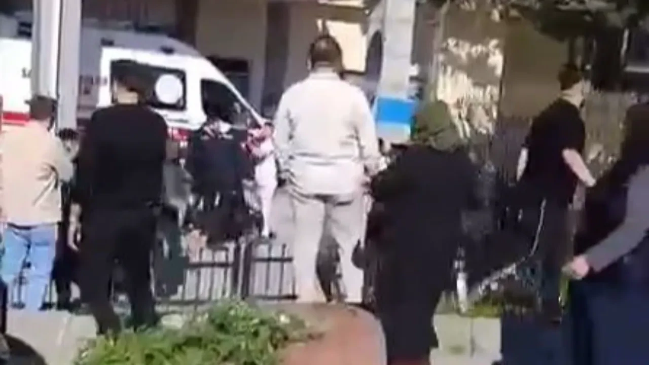 Trafikte başlayan kavga, hastanede devam etti!