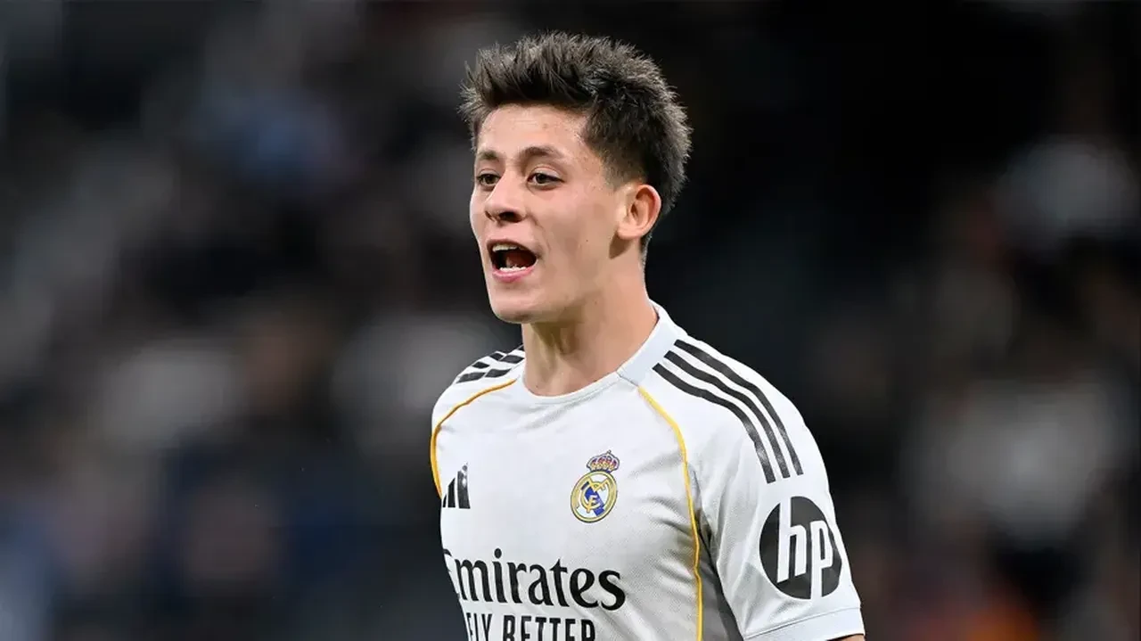 Uzun süredir takipteydi: Arda Güler, Premier Lig devine cevabını verdi!