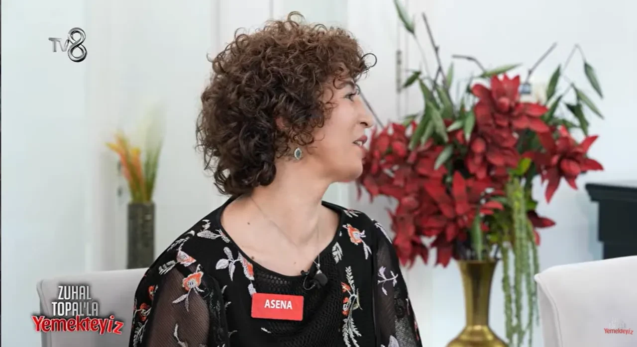 Yemekteyiz Asena kimdir, ne iş yapıyor? Asena Erdinç aslen nereli?