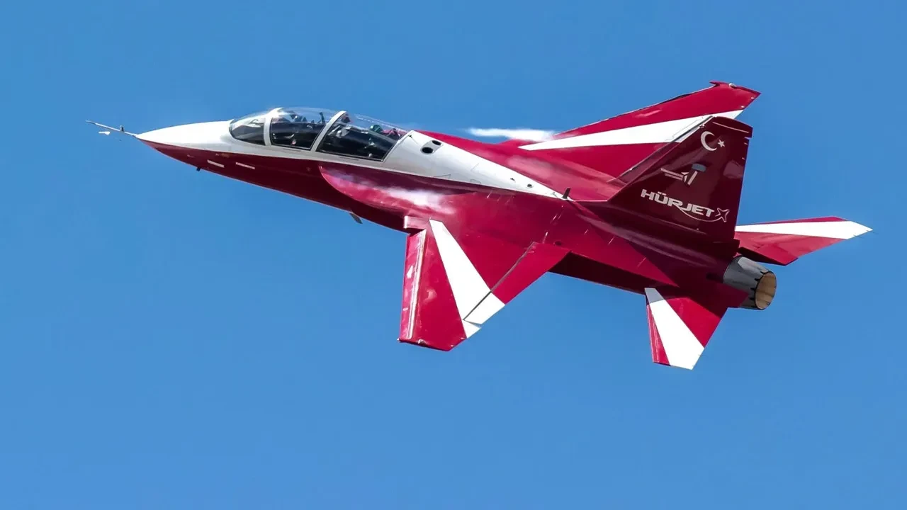 Yerli HÜRJET projesinde sevindiren gelişme! İmzalar Madrid'te atıldı