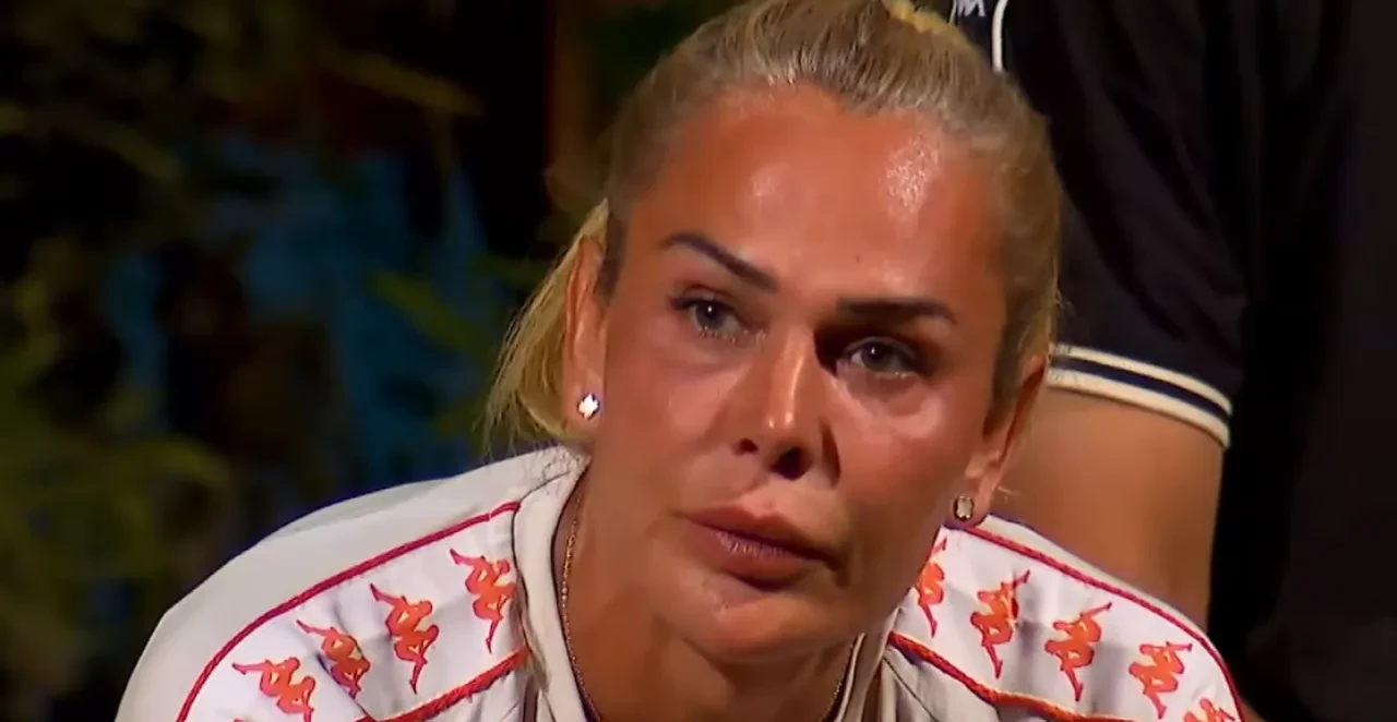 2026 Survivor Nagihan Karadere için olay iddia! Survivor Hikmet'in, Nagihan Karadere'yi ifşa etmesi ortalık karıştırdı