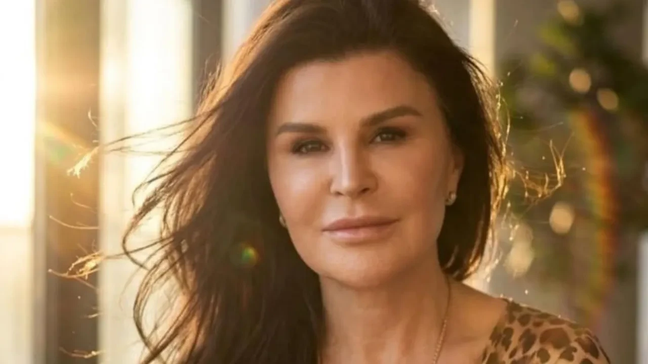 55 yaşındaki Nuray Sayarı ikizlere hamile! Sosyal medyayı ikiye bölen haber