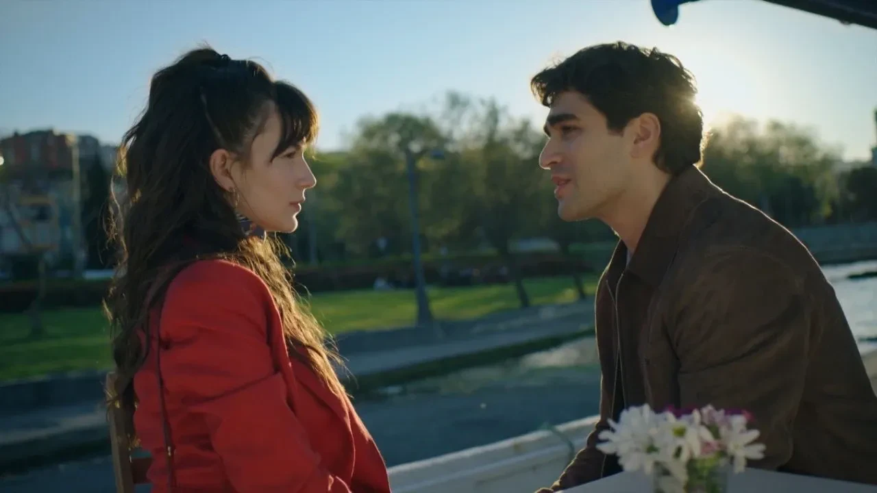 Aslıhan Karalar Delikanlı dizisi kadrosunda! Best Model birincisi Gonca rolüyle konuşuluyor