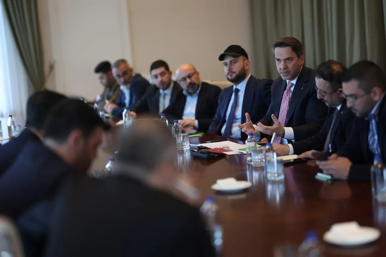 BAE kararı sonrası Bakan Bayraktar'dan kritik analiz: Dünya yeni bir safhaya geçiyor