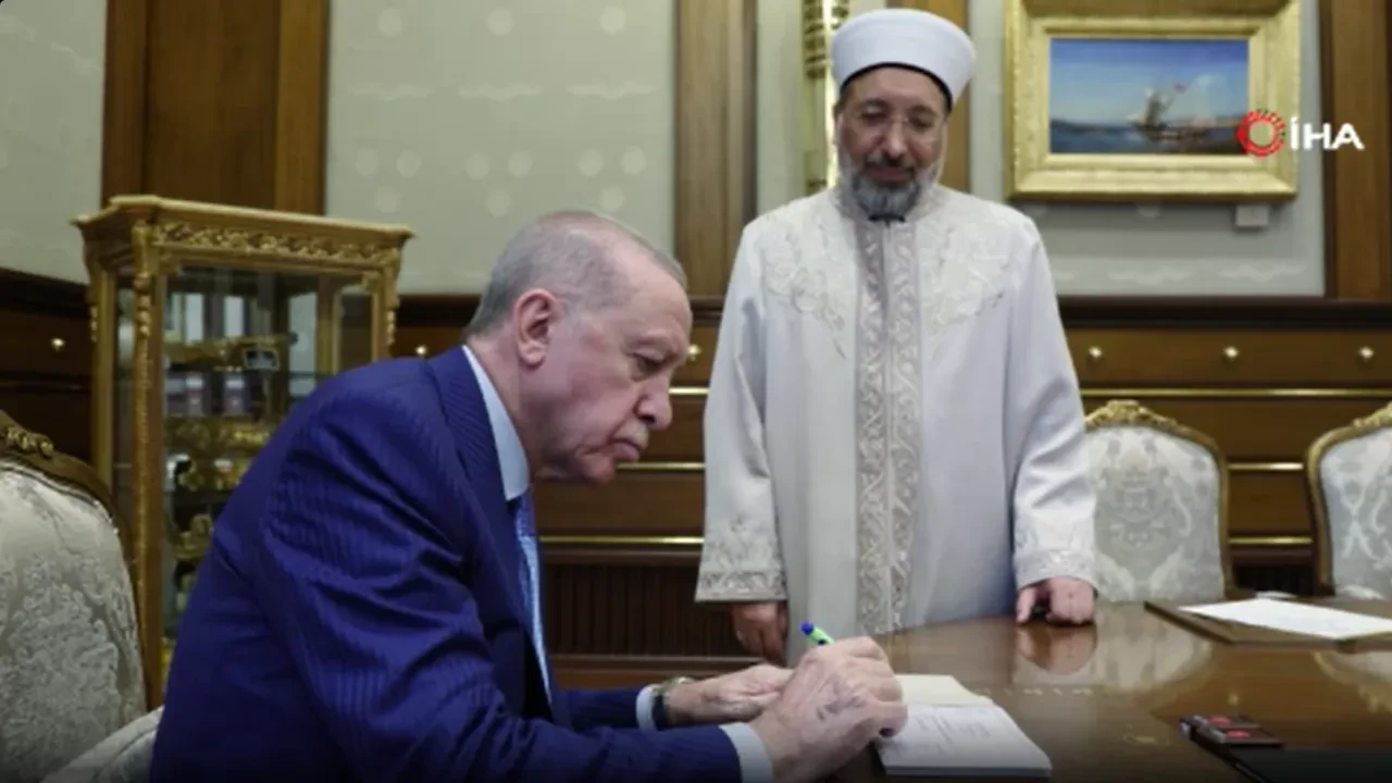 Cumhurbaşkanı Erdoğan kurban vekaletini verdi: Bağışını TDV’ye yaptı