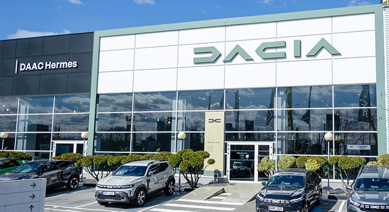 Dacia’nın ucuz hibrit hamlesi: Sandero Hybrid ilk kez görüntülendi