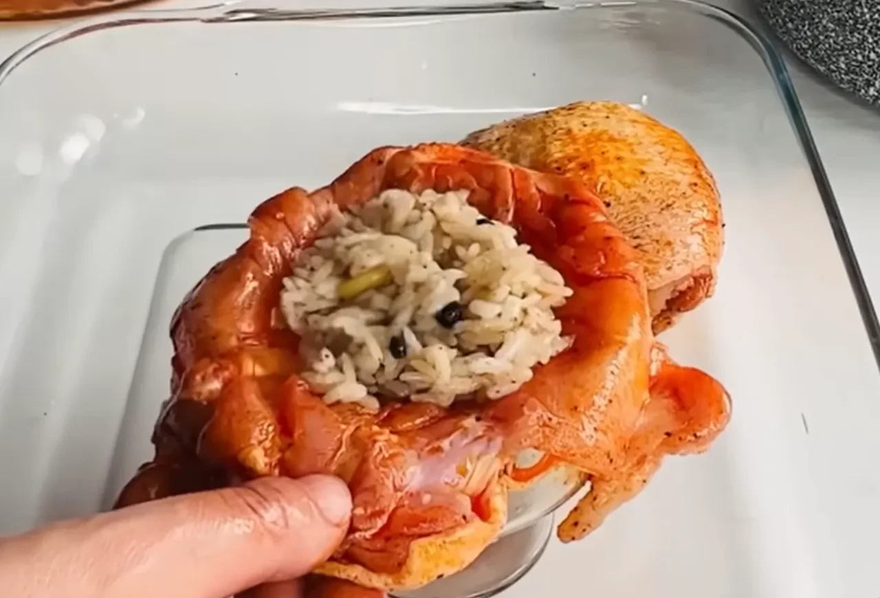 Gelinim Mutfakta'dan iç pilavlı baget kaplama tarifi! Bu püf noktasıyla pirinçler tane tane dökülecek