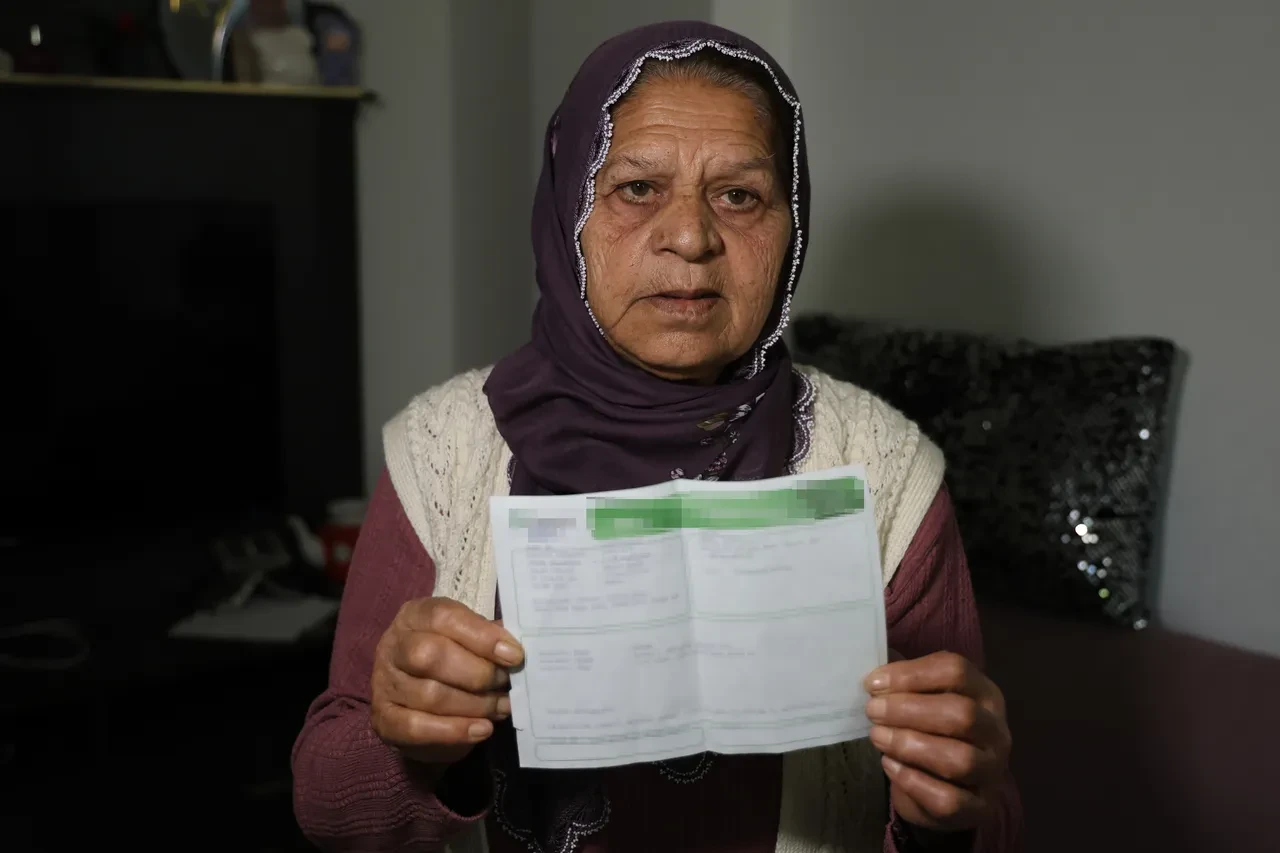 Kiracısına emekli maaşını çekmesi için kartını verdi! Başına gelmeyen kalmadı: Duyduklarına inanamadı 