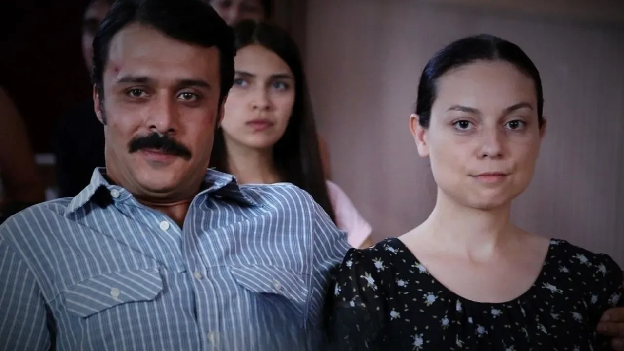 Kırgın Çiçekler’in Mesude’si Derya Artemel yıllar sonra ortaya çıktı! “Kemal’im yapmaz” repliğiyle tanınmıştı