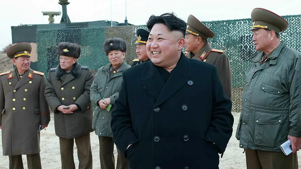 Kuzey Kore'de 'Uyuyakalmak' bile idam nedeni! Kim Jong-un'un şaşırtan infaz sebepleri