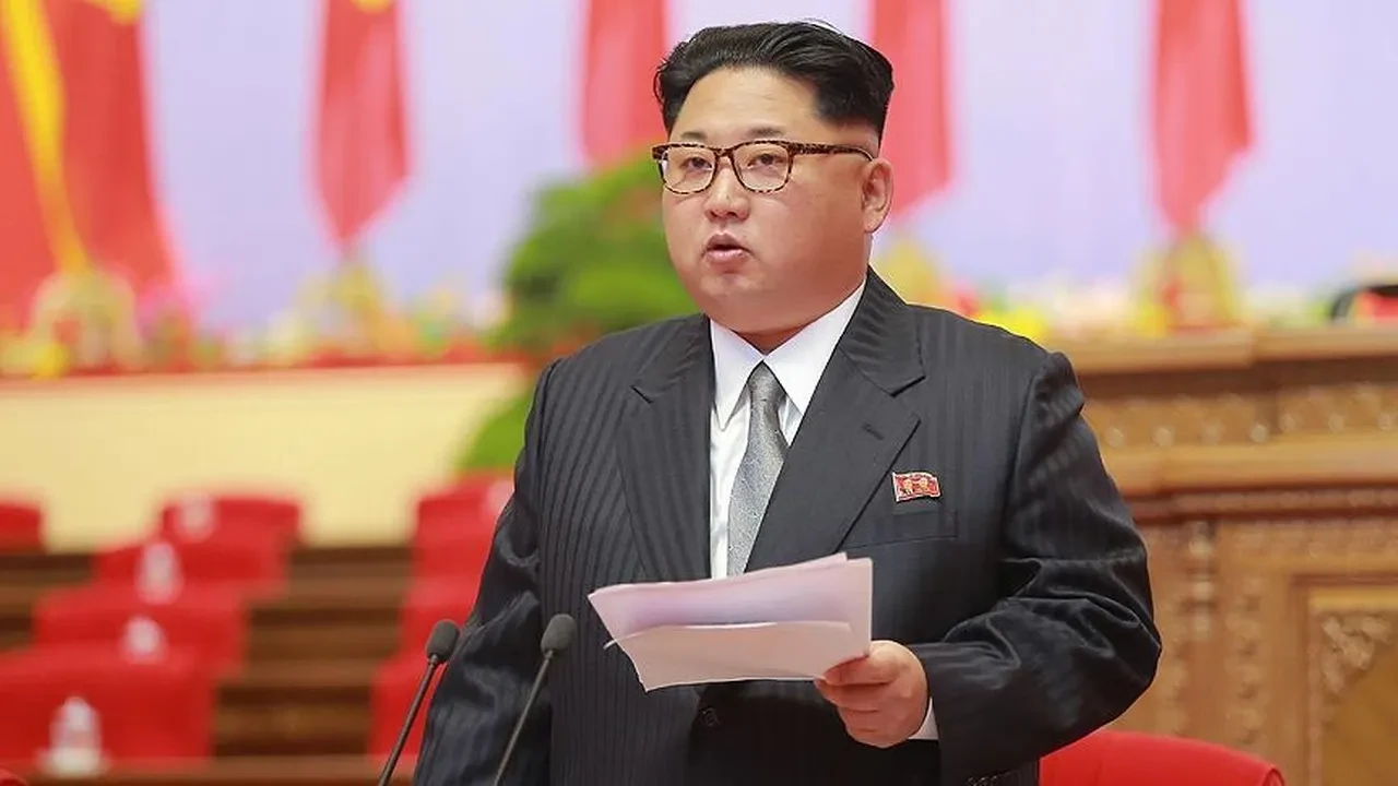 Kuzey Kore'de 'Uyuyakalmak' bile idam nedeni! Kim Jong-un'un şaşırtan infaz sebepleri