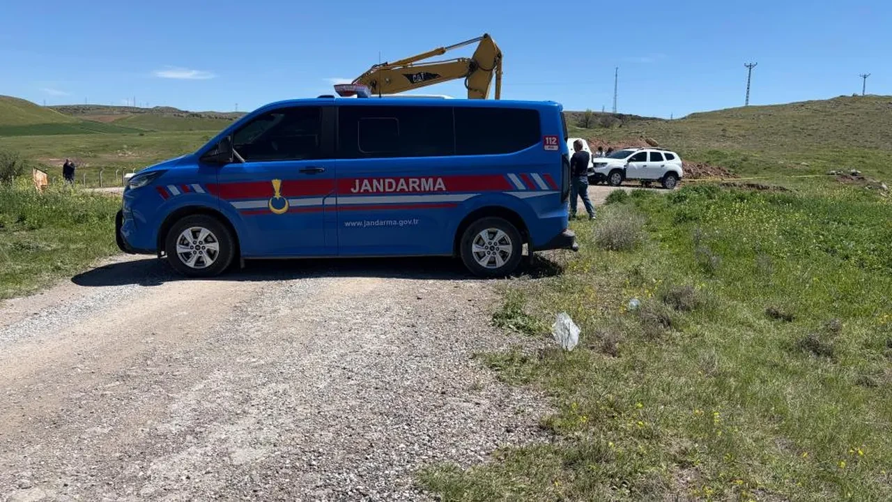 Polatlı’da yol çalışmasında çıkan kemikler 15 yıllık dosyayı uyandırdı! Bünyamin Koçak cinayeti aydınlatılabilir