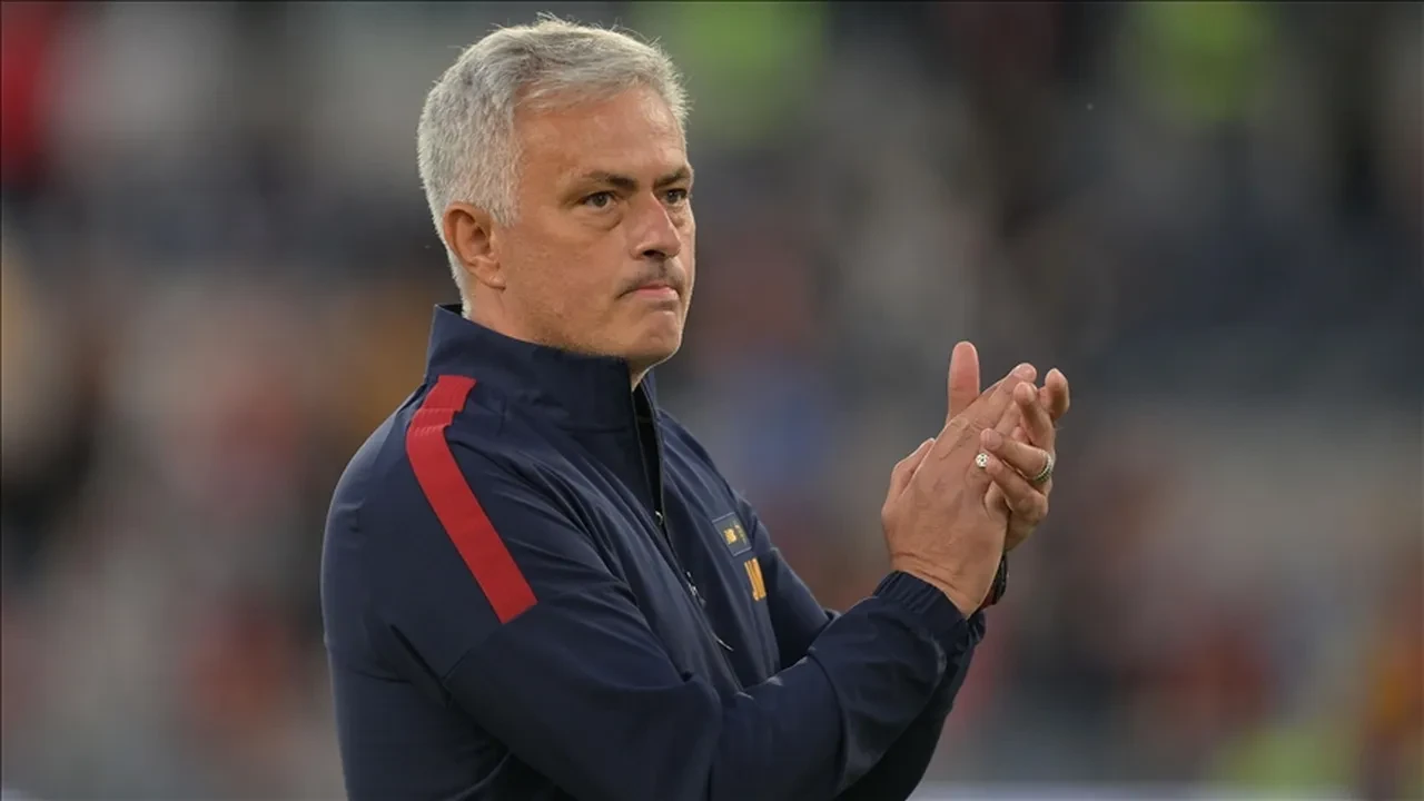 Real Madrid yeni hocasını buldu: Jose Mourinho geri dönüyor