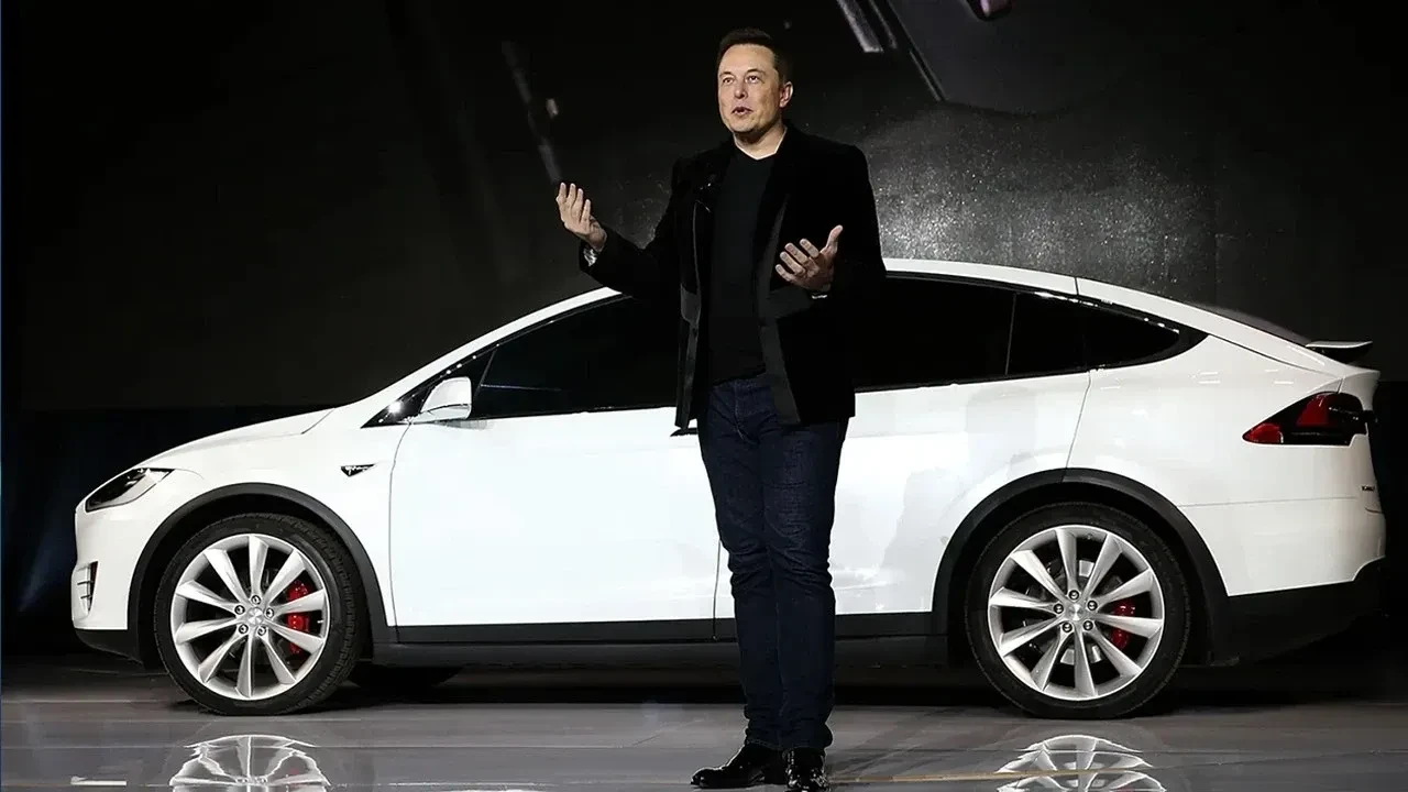 Tesla’da Musk’a 114 milyar dolarlık maaş
