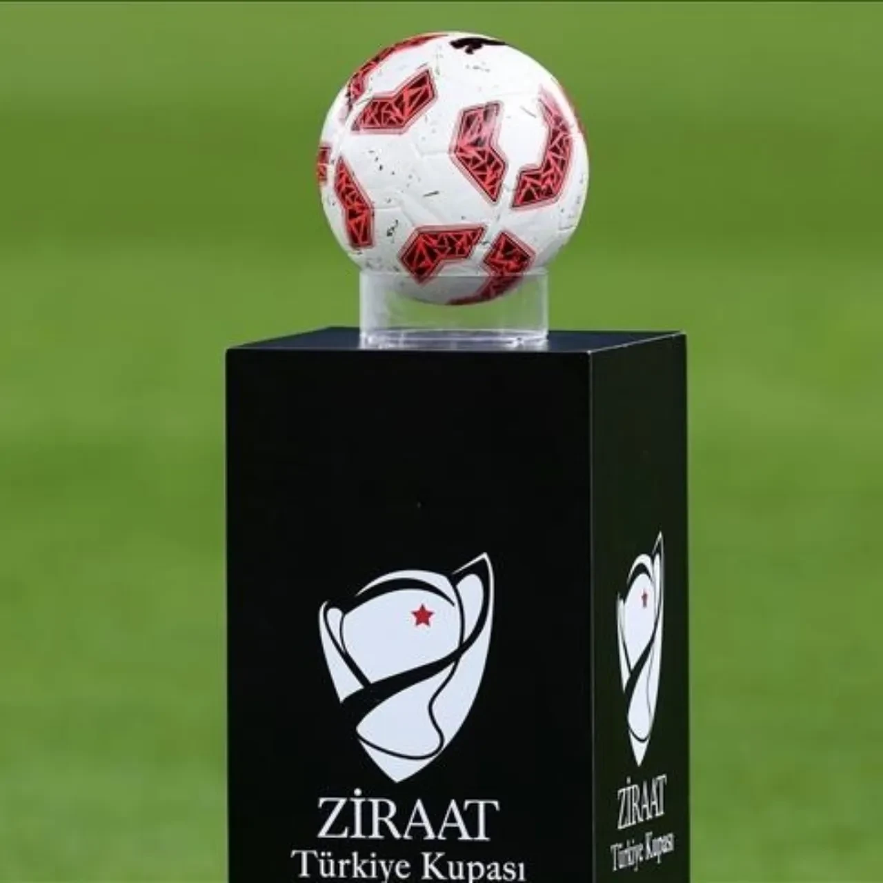 TFF açıkladı: Ziraat Türkiye Kupası finalinin yeri ve tarihi belli oldu!