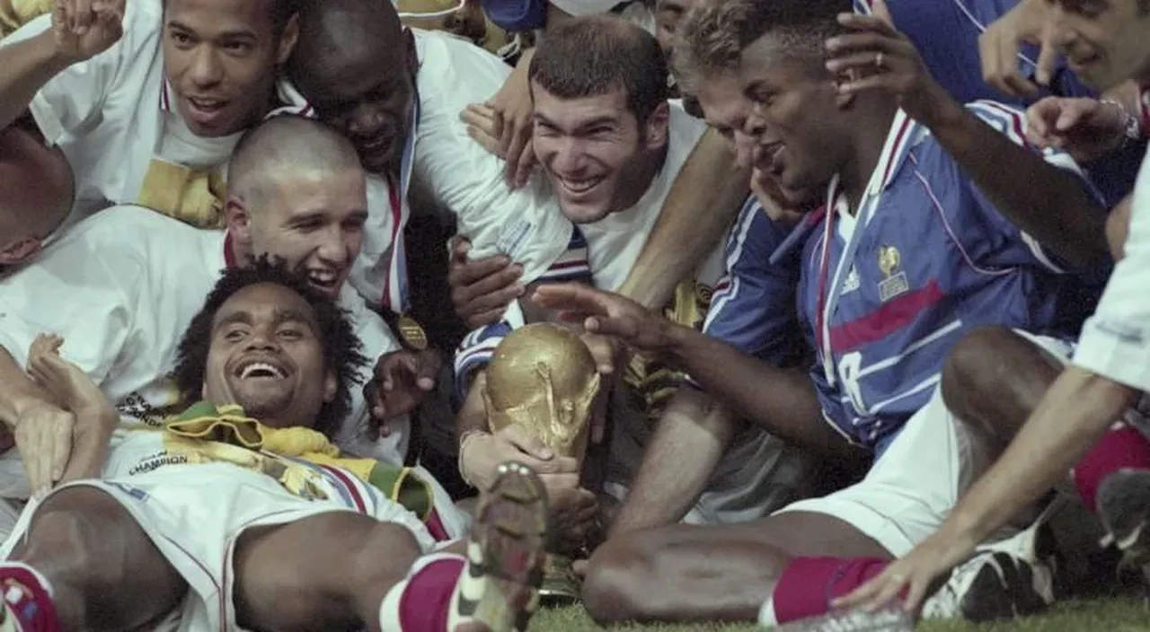 2026 Dünya Kupası için geri sayıma geçilirken tarihi turnuvanın dünü ve bugünü!