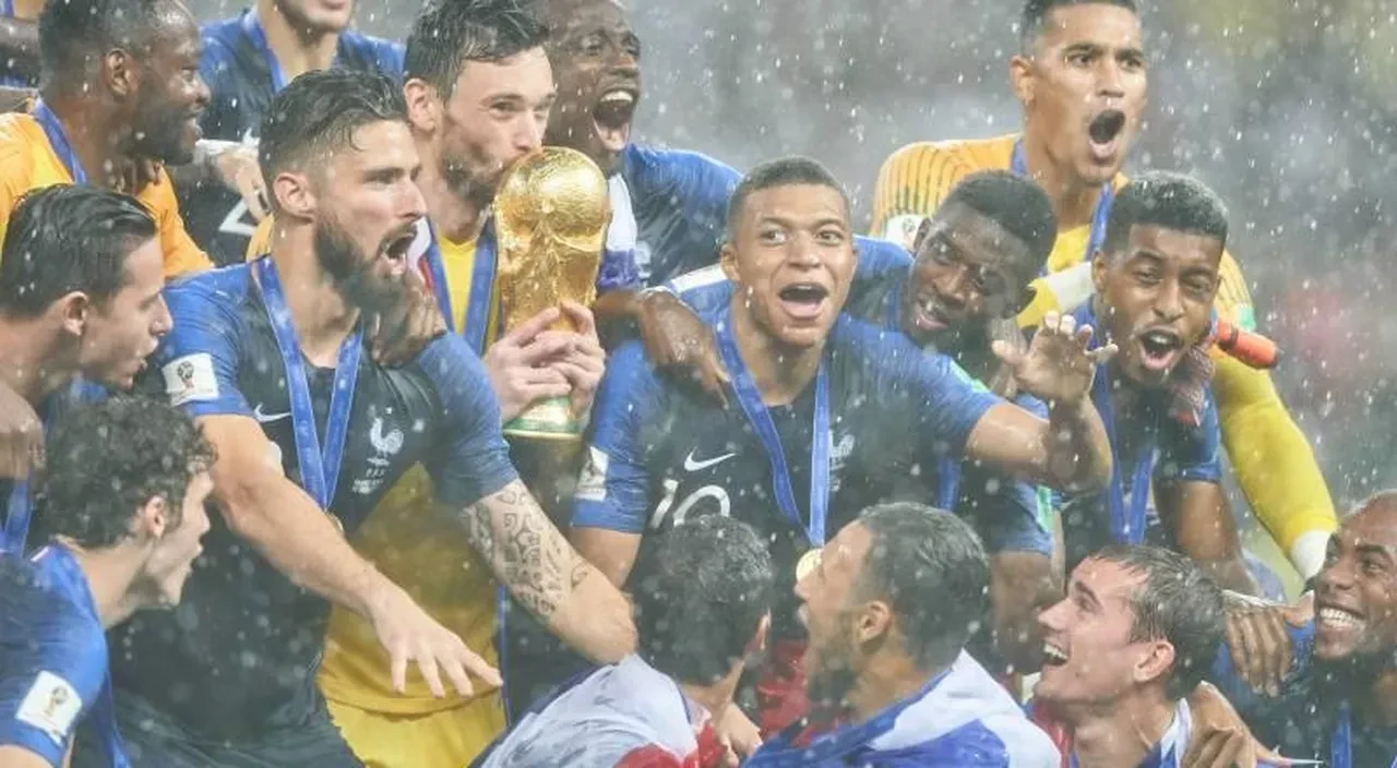 2026 Dünya Kupası için geri sayıma geçilirken tarihi turnuvanın dünü ve bugünü!