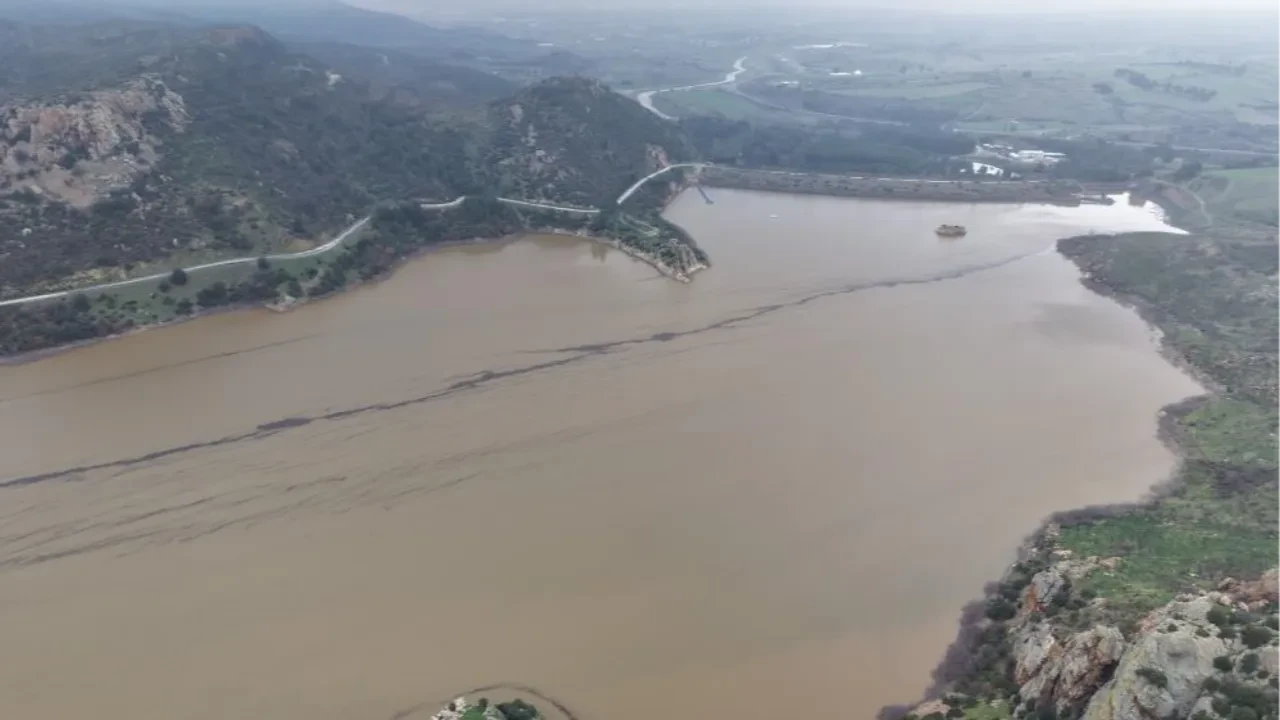 Baraj yüzde 100 doldu, valilikten kritik açıklama geldi! 