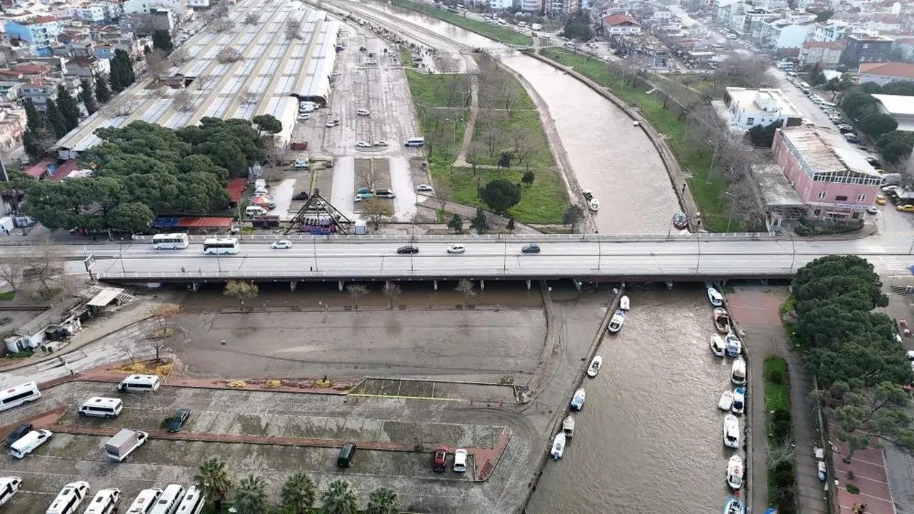 Baraj yüzde 100 doldu, valilikten kritik açıklama geldi! "Bölgeden uzak durun"
