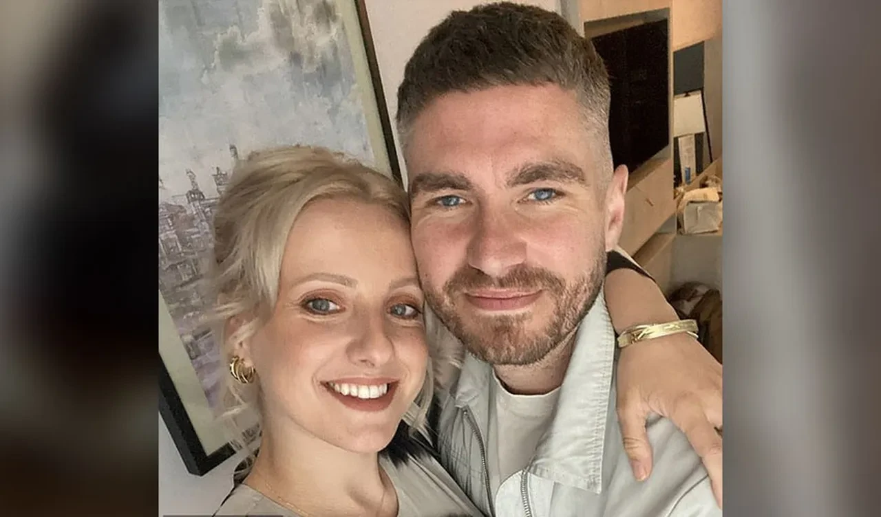 Bir kapak fark ettiler ve evdeki ilginç keşif evin değerini katladı 