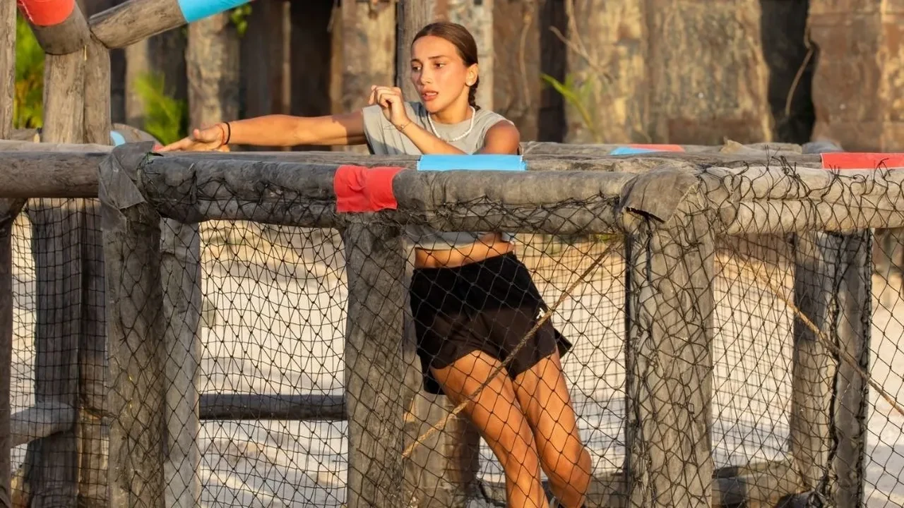 Büşra Yalçın yemek çalma olayını ilk kez açıkladı!  Survivor 2026'da yemek çalma olayının arkasındaki kişi bakın kim çıktı? 