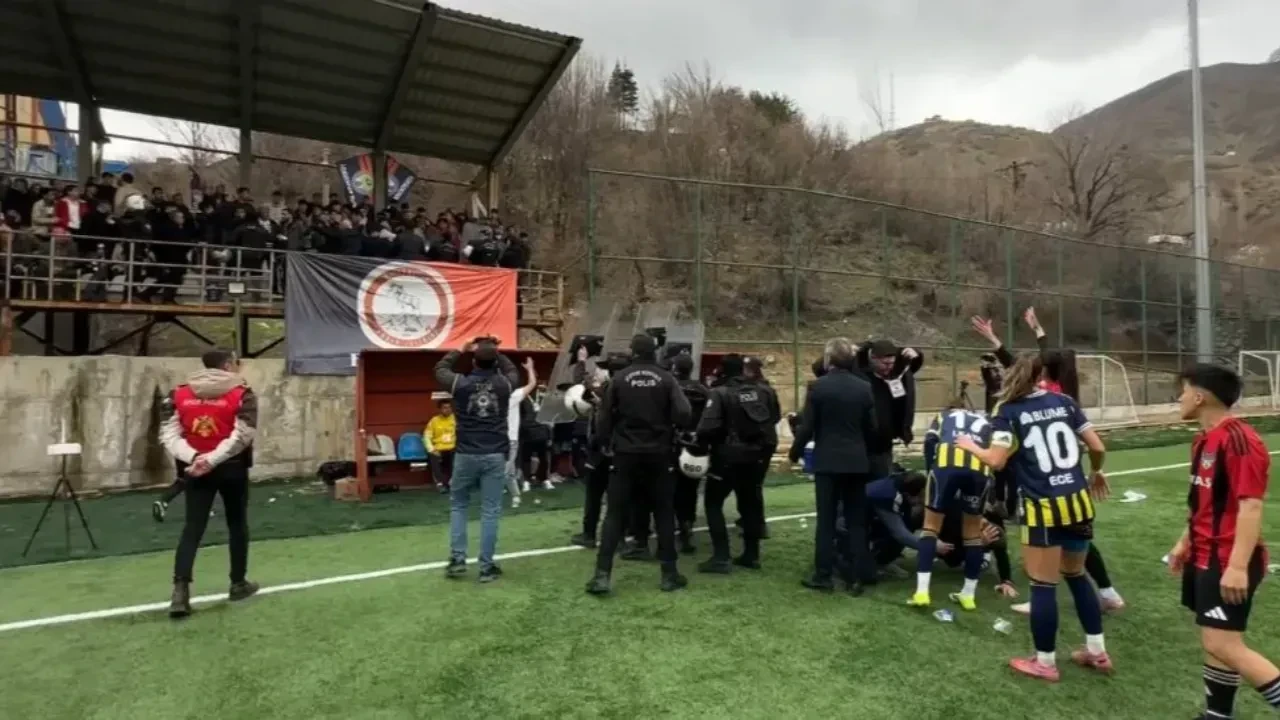 Fenerbahçe'den olaylı maçla ilgili 'kabul edilemez' açıklaması!