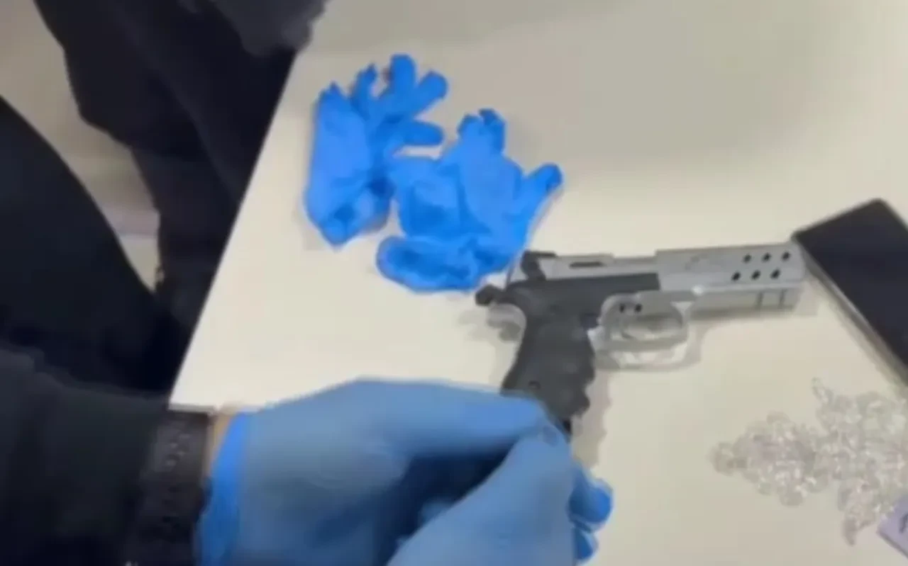 İş yerlerini haraca bağlayan çeteye operasyon! Çok sayıda gözaltı var