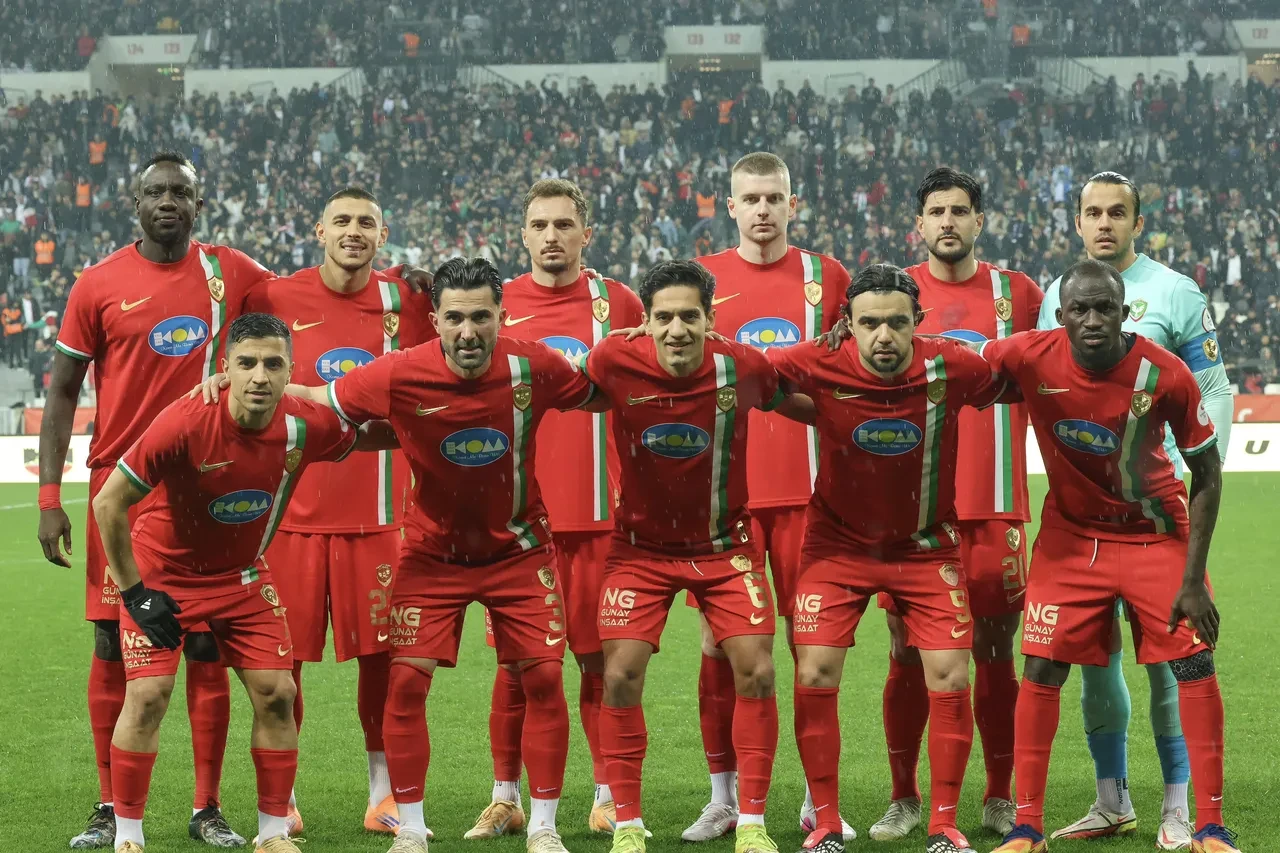 Mbaye Diagne fırtınası: Süper Lig'deki 7 sezonluk zirveden sonra 1. Lig'de de ses getirdi!