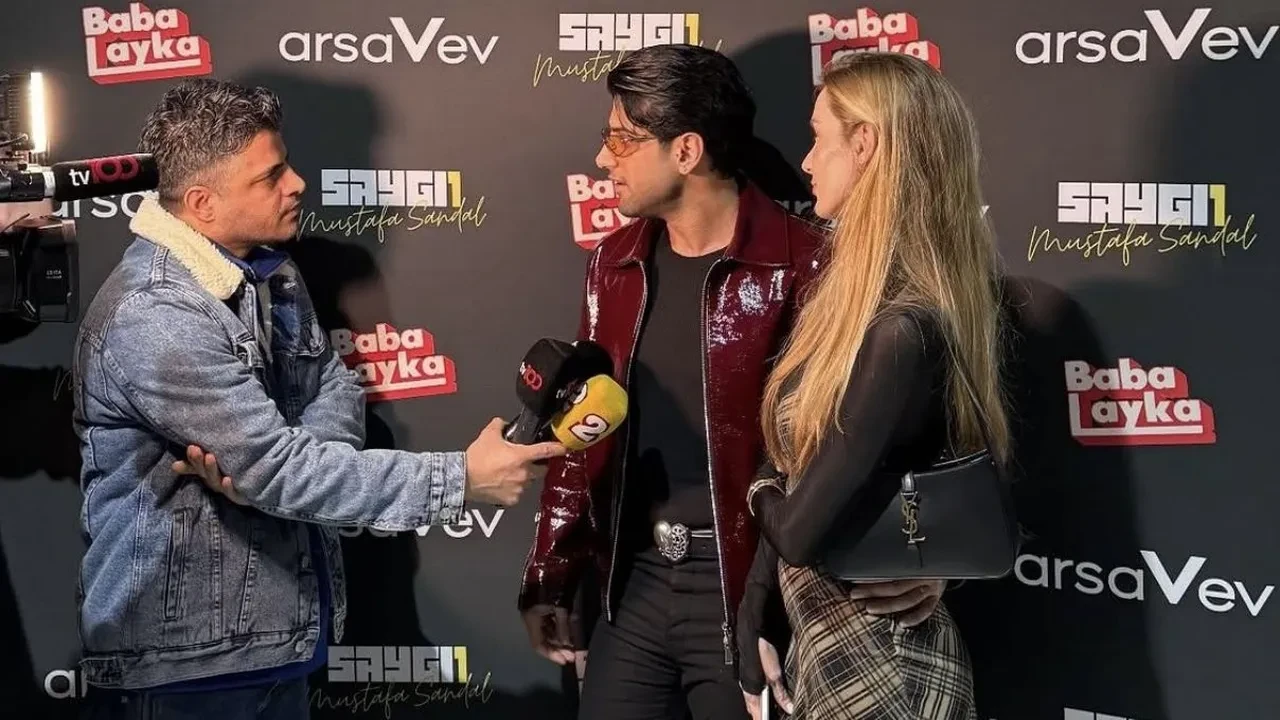 Murat Dalkılıç ve Reynmen Mustafa Sandal gecesinde pişti oldu! İki ünlü isim sosyal medyada viral oldu