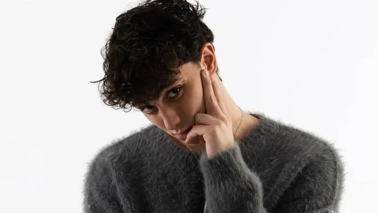 Mustafa Sandal’ın büyük oğlu Yaman Sandal kimdir? Yaman Sandal kaç yaşında, ne iş yapıyor?