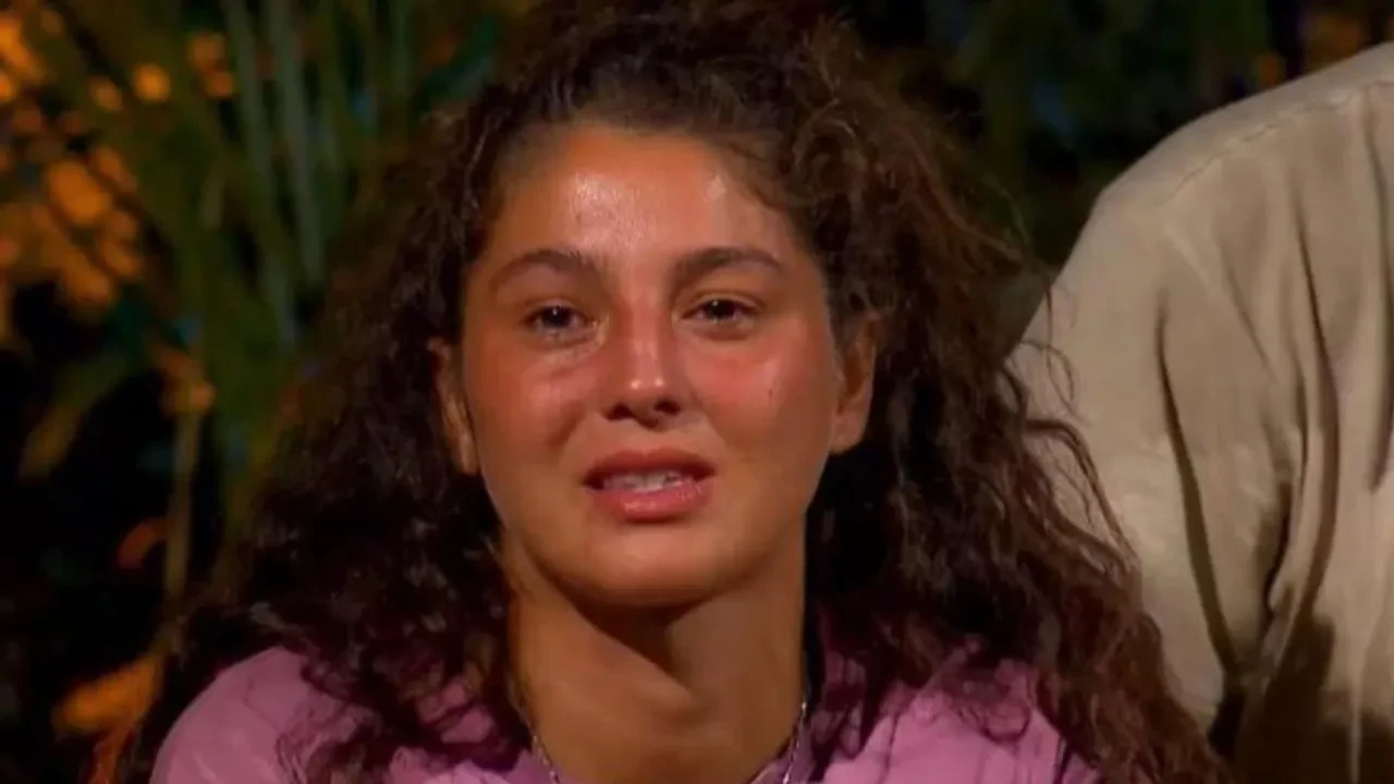 Survivor 2026’da Seren Ay Çetin iletişim kuralı ihlali yaptı! Acun Ilıcalı cezasını açıkladı