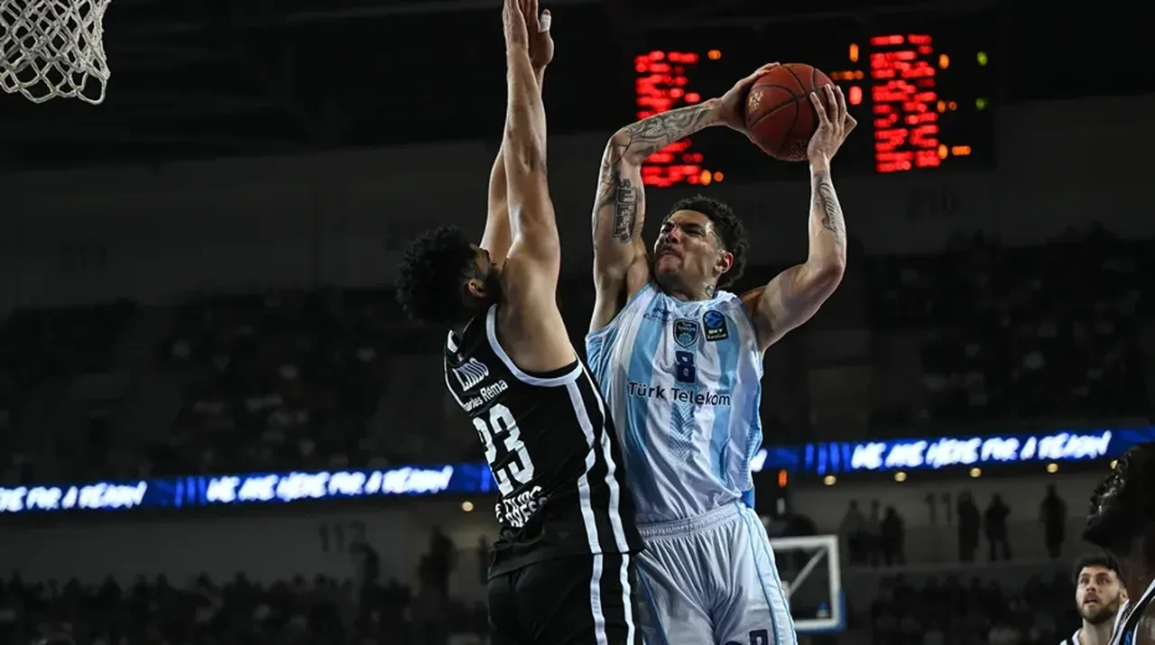 Türk Telekom EuroCup final biletini Fransa'ya bıraktı!