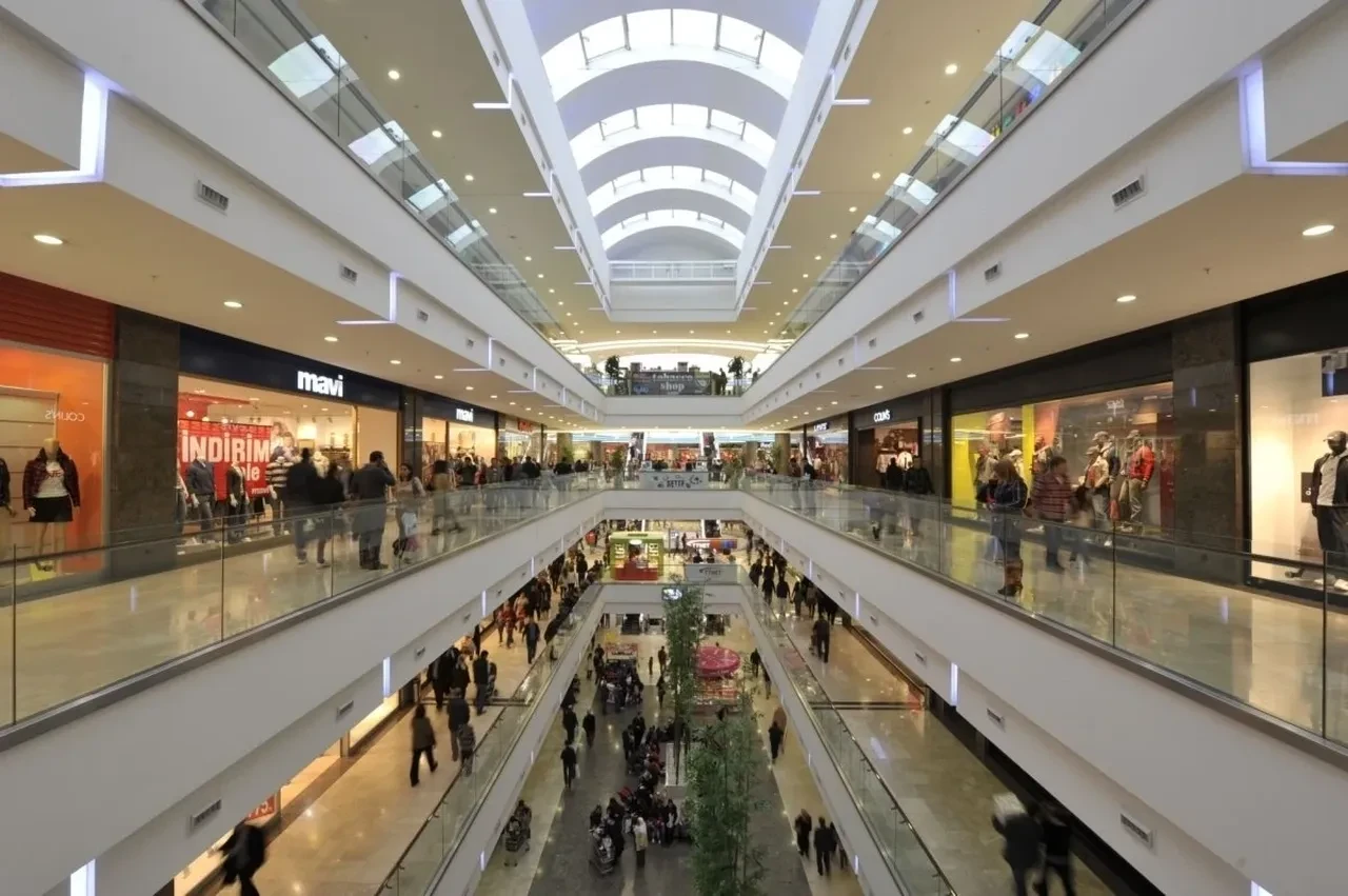 1 Mayıs'ta AVM'ler çalışıyor mu açık mı kapalı mı olacak?