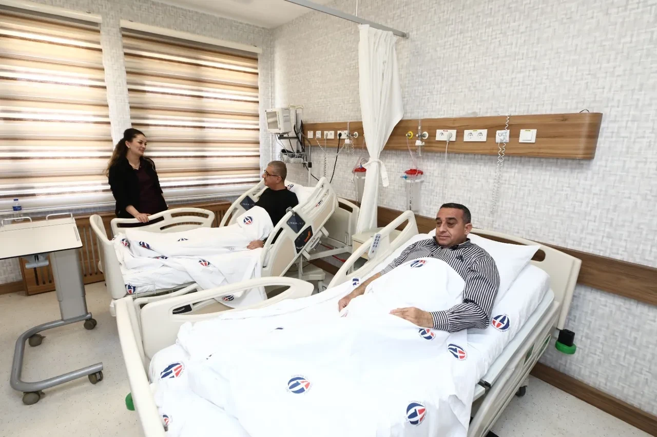 Aile hekimine böbreğini bağışladı: Hastadan doktora görülmemiş vefa örneği